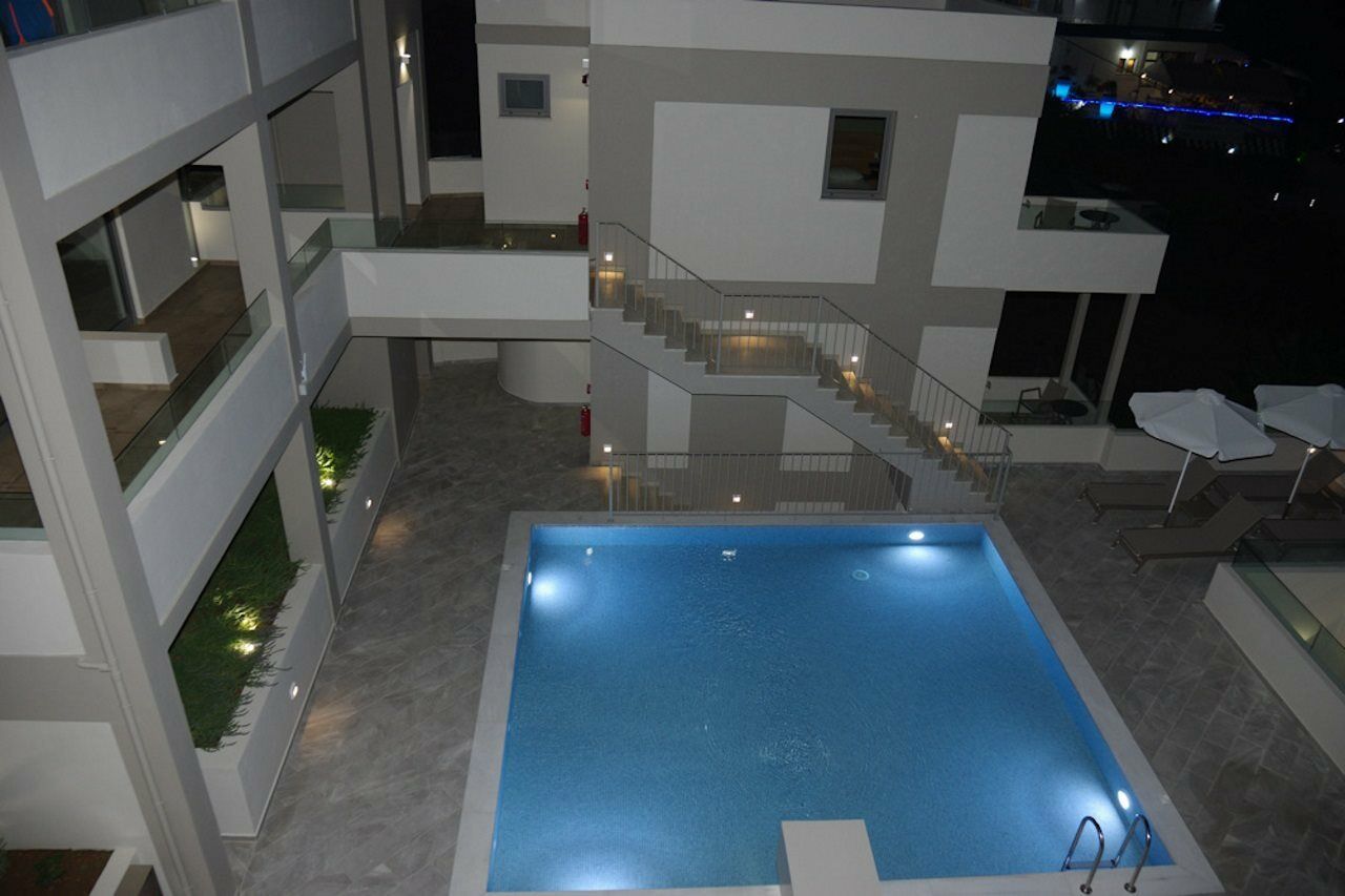 Bali Diamond "By Checkin" Adults Only Hotel Екстериор снимка